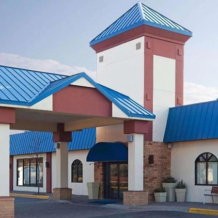Blue Way Inn Eagan Extended Stay Exterior photo